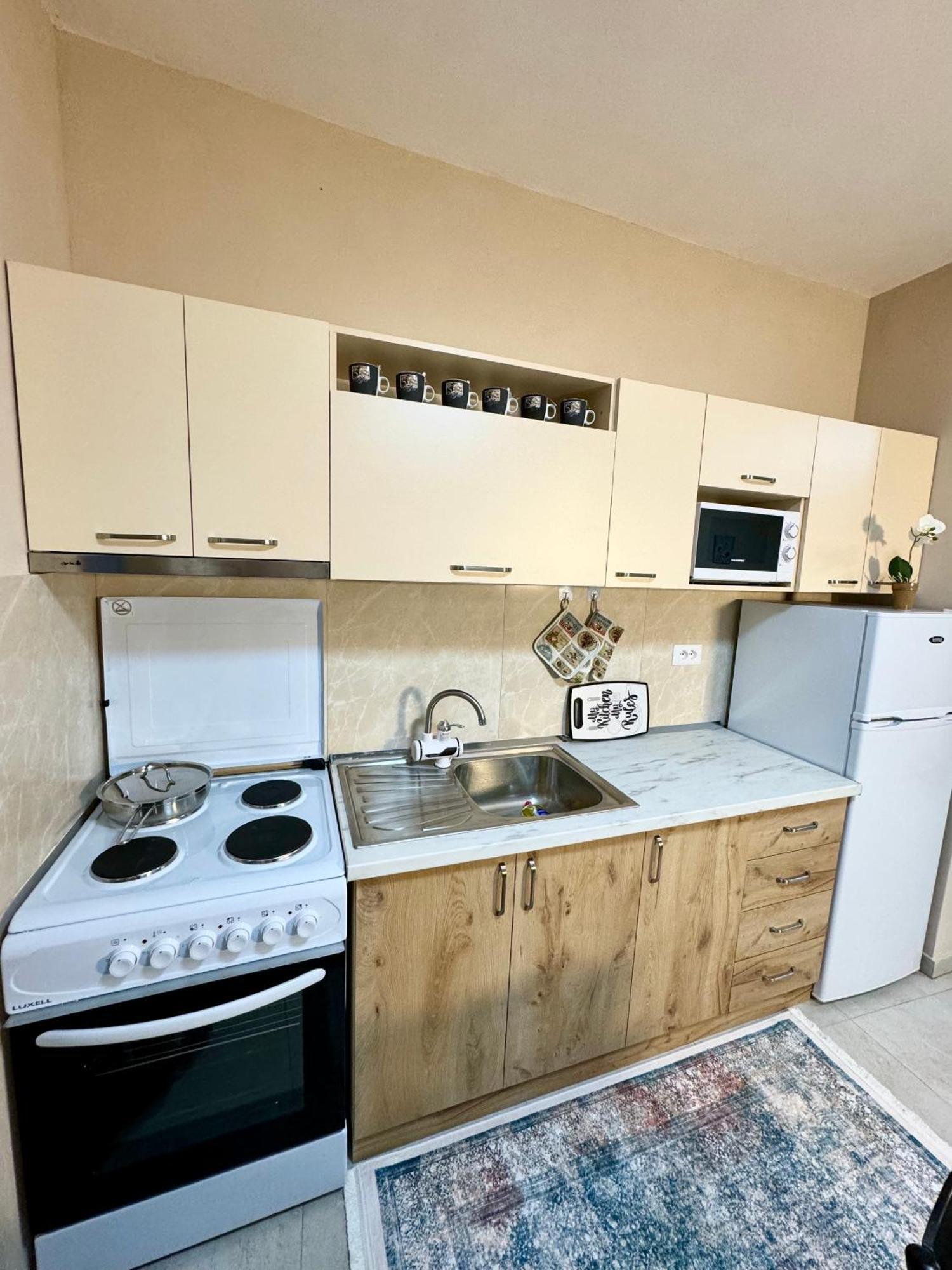 Shkodra Guest House & Trips Esterno foto