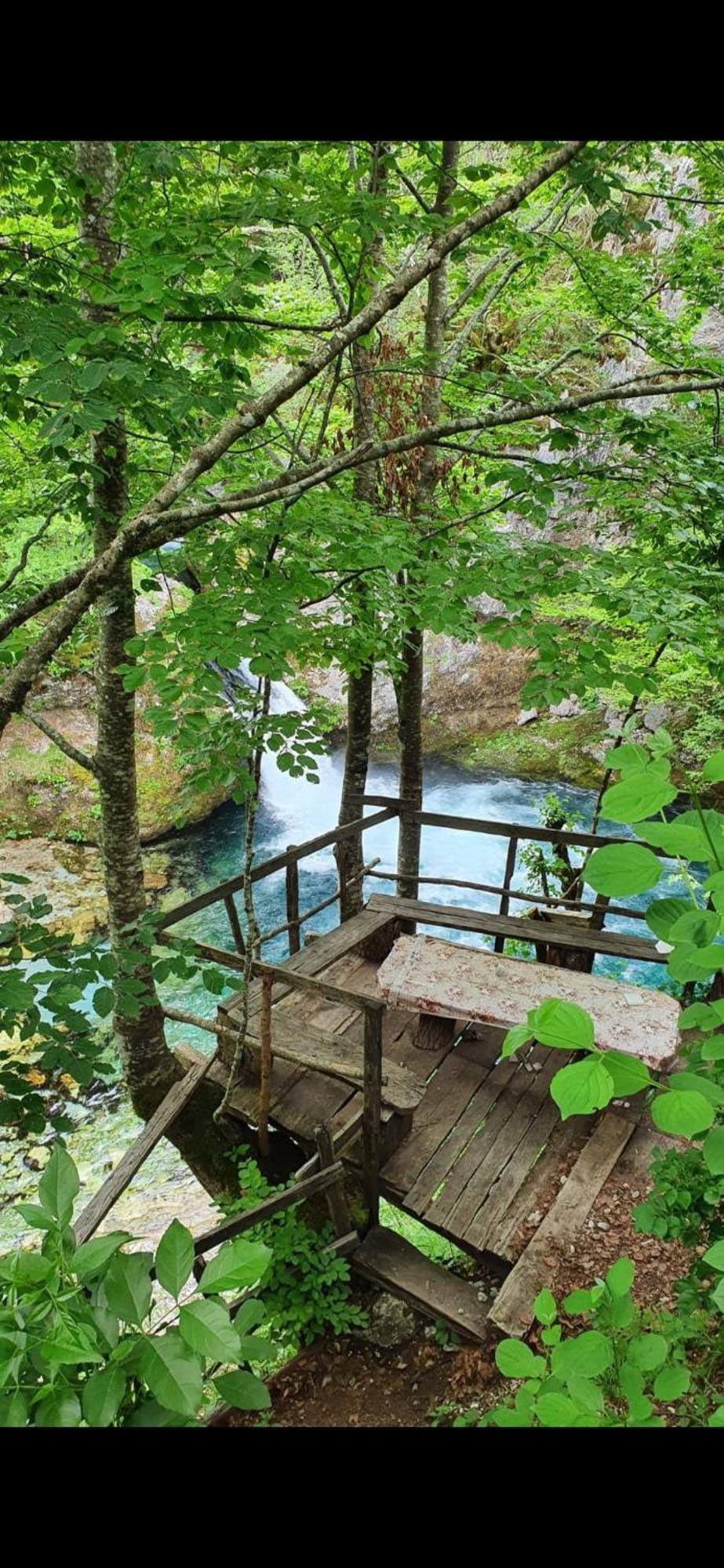 Shkodra Guest House & Trips Esterno foto