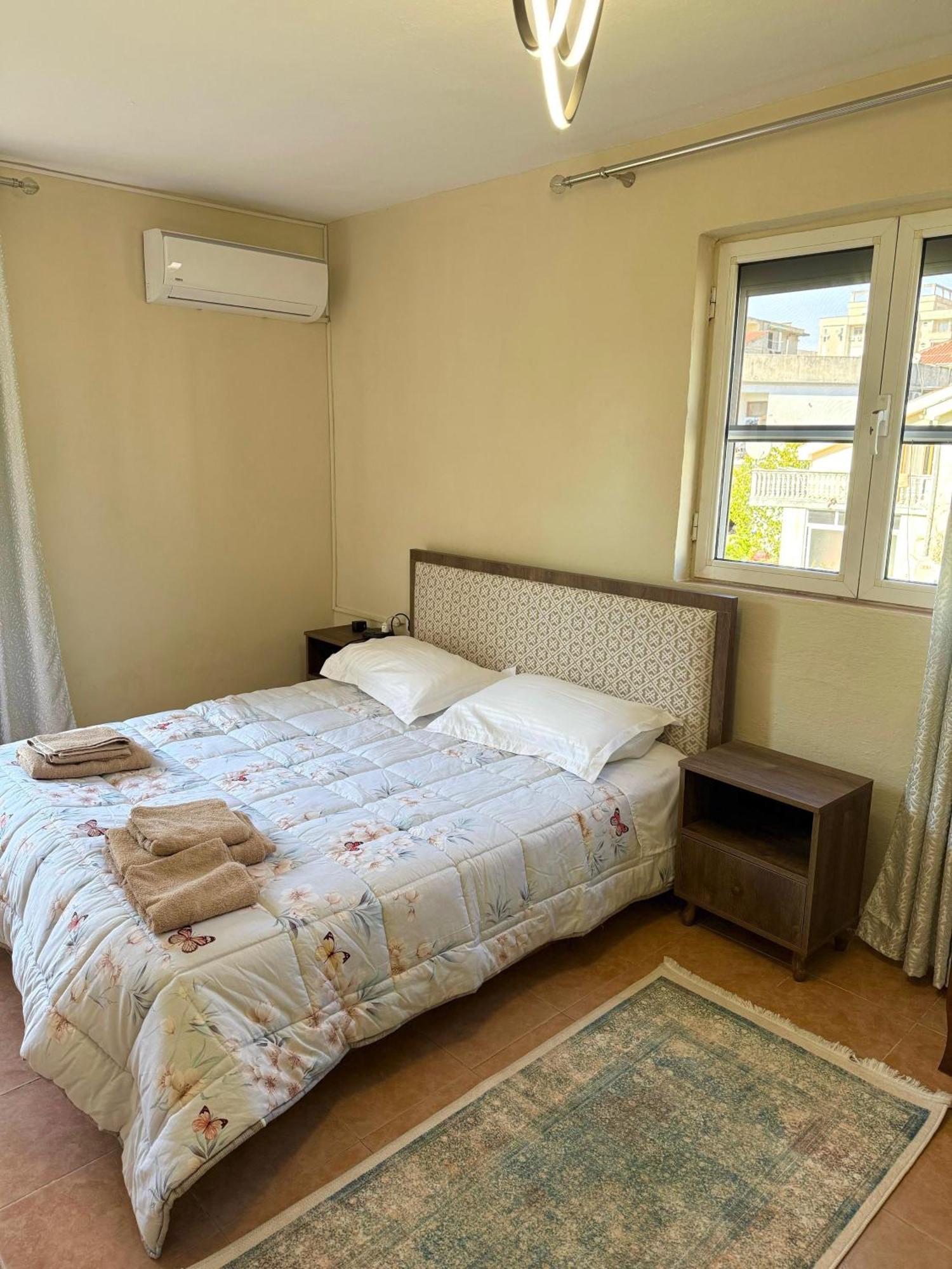 Shkodra Guest House & Trips Esterno foto