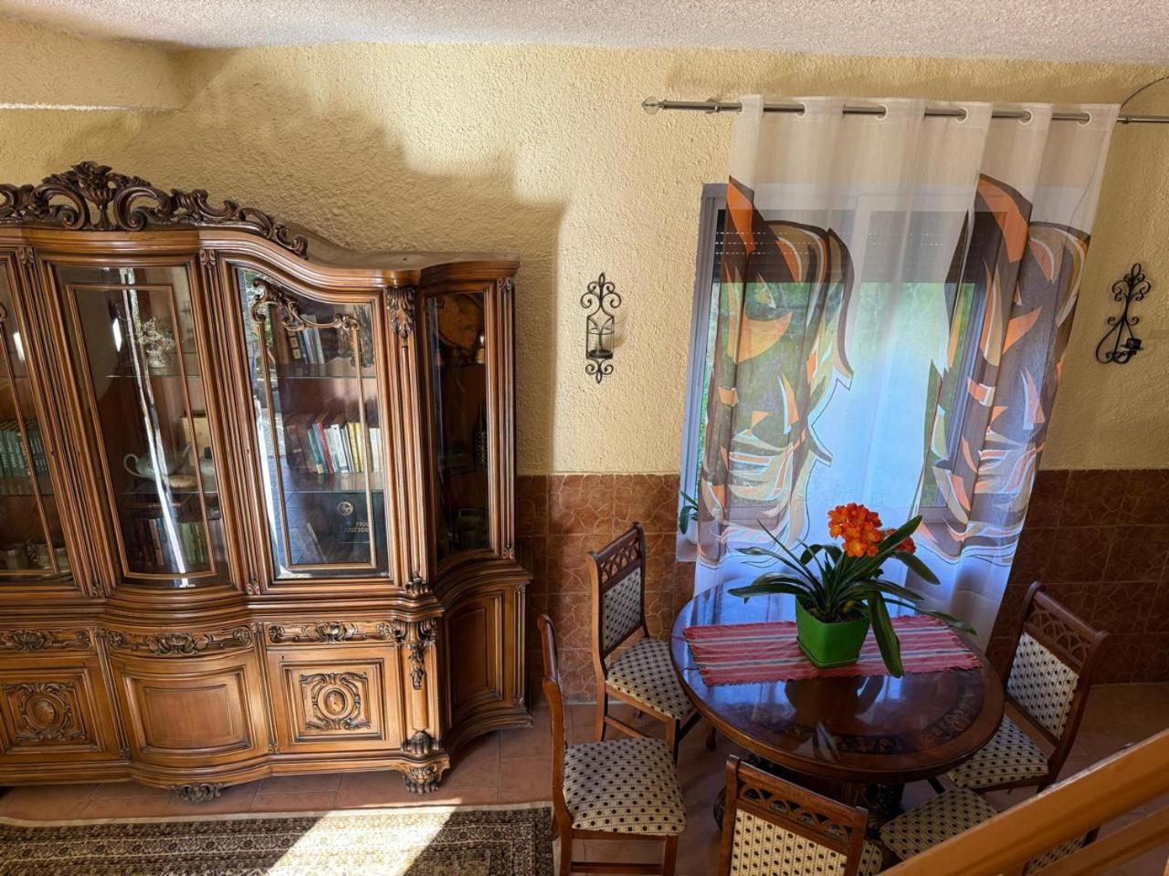 Shkodra Guest House & Trips Esterno foto